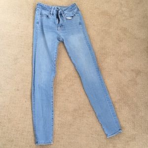 American Eagle jeans size 4